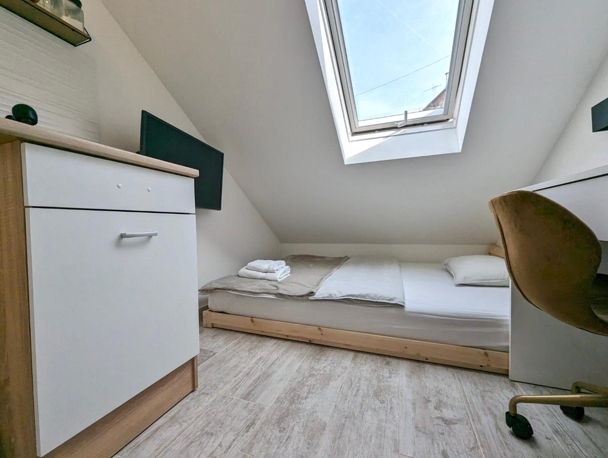 Miniscule Urban Tent Zagreb Luaran gambar